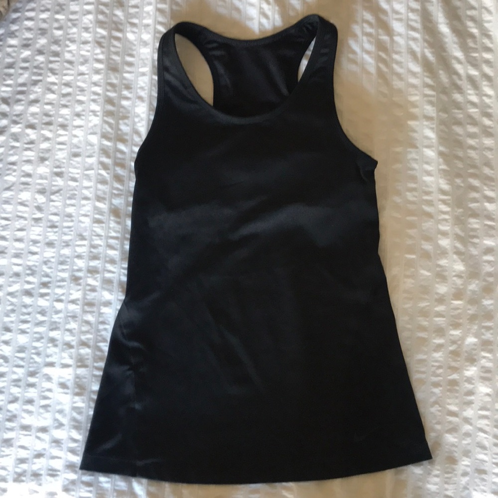 Nike dri-fit  Black racerback tank! Exc cond!